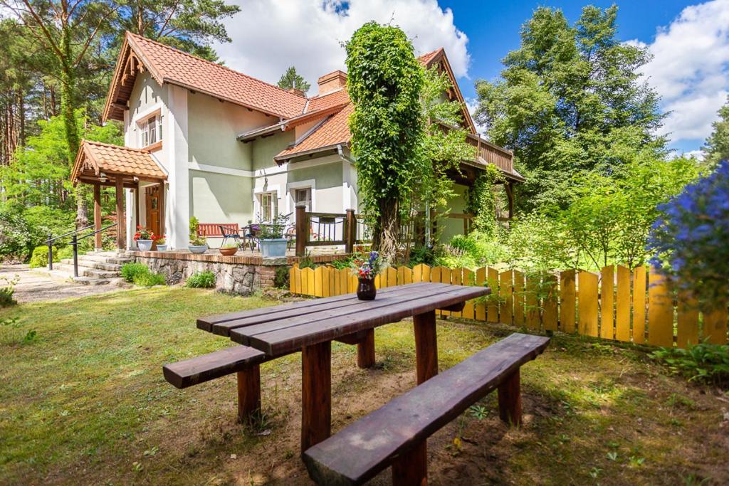 Mazurska Lesniczowka Nowy Zyzdroj B&B 외부 사진